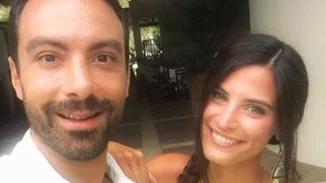 Σάκης Τανιμανίδης - Χριστίνα Μπόμπα: Μαγνήτισαν τα βλέμματα σε γνωστό εμπορικό κέντρο