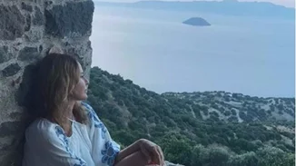 Τζένη Μπαλατσινού: Έτσι υποδέχθηκε τον Σεπτέμβριο