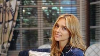 Μαριάννα Γουλανδρή: Διακοπές στην Σίφνο! Σε ποιον λαμπερό γάμο βρέθηκε η χρυσή κληρονόμος;