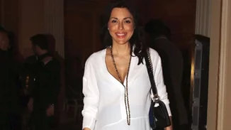 Σίσσυ Φειδά: Χαλαρή βόλτα στα σοκάκια της Μυκόνου