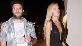 Λάμπης Λιβιεράτος: Με εντυπωσιακή καλλονή στο Ηρώδειο