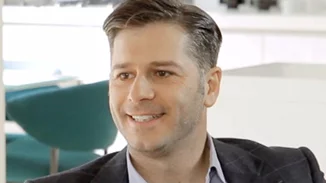 Αλέξανδρος Μπουρδούμης: Με νέα σύντροφο, λίγες εβδομάδες μετά τον χωρισμό από τη Χατζηγεωργίου;