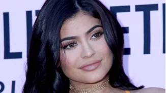 Έγκυος η Kylie Jenner; Όλο το ρεπορτάζ