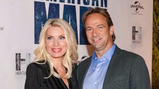 Ελένη Μενεγάκη | Μαυρισμένη και πιο απλή από ποτέ στην πρώτη της φωτογραφία από την Άνδρο μετά την αποχώρησή της από τον Alpha