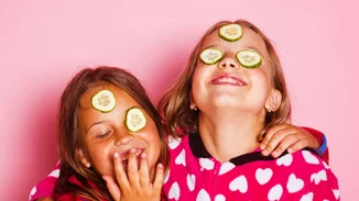 IQ KIDS: Ένα μικρό παραμύθι για μικρούς και μεγάλους με τα πιο όμορφα παιδικά παπούτσια!