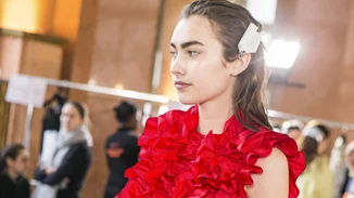 Φθινόπωρο/Χειμώνας 2017-18: Το πιο hot χρώμα της σεζόν είναι το κόκκινο