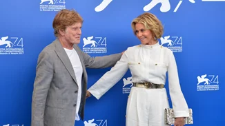 Φεστιβάλ Βενετίας ’17: Jane Fonda και Robert Redford μαζί στο κόκκινο χαλί!