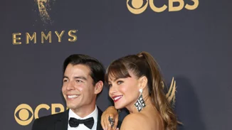 Emmy Awards 2017 | Όλα όσα είχε μέσα τη gift bag που παρέλαβαν οι καλεσμένοι