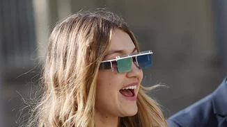 Gigi Hadid: Συνδύασε τη φόρμα της με παπούτσι που κανείς δεν περίμενε