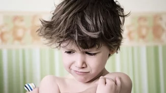 Tantrums – Συνήθως το «φύγε δεν σε θέλω» σημαίνει «μείνε κοντά μου»