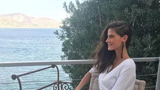 Χριστίνα Μπόμπα: Με casual look για ψώνια