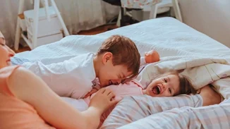 10 φράσεις που ενισχύουν την αυτοπεποίθηση και τον αυτοσεβασμό των παιδιών