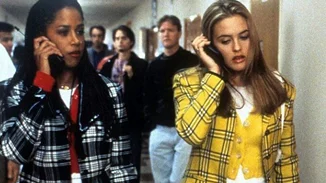 Η Alicia Silverstone κάνει ένα flashback στον πιο αστείο της ρόλο