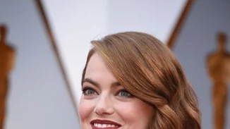 Ο απόλυτος οδηγός επιβίωσης μιας κοκκινομάλλας