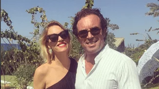 Βίκυ Καγιά: Στην Βηρυτό με τον σύζυγό της και με φουσκωμένη κοιλίτσα