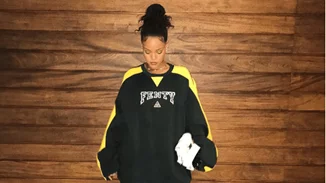Rihanna: Τι πραγματικά συμβαίνει με το σώμα και τα κιλά της;