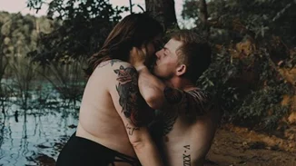 Viral: Η ιδιαίτερη φωτογράφιση ενός ερωτευμένου ζευγαριού!