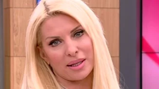 Ελένη Μενεγάκη: Το ξεκαθάρισμα για τις φωτογραφίες που έγιναν viral!
