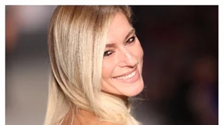 Ζέτα Δούκα: Έλαμψε στην πασαρέλα - Δες εντυπωσιακές εικόνες