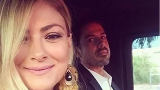 Δέσποινα Καμπούρη - Βαγγέλης Ταρασιάδης: Η τρυφερή φωτογραφία με τις κόρες τους