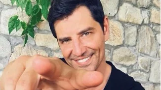 Μία selfie του Σάκη Ρουβά ήταν αρκετή για να ξετρελάνει το Instagram