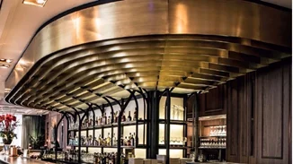 Zonars bar-restaurant: Ο απόλυτος προορισμός στη νέα αστική γειτονιά της Αθήνας