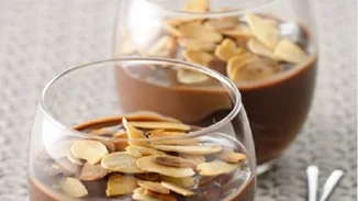 5 γλυκά φθινοπωρινά σνακ με φρούτα ή σοκολάτα με λιγότερες από 200 θερμίδες