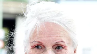 Η Vivienne Westwood αποκαλύπτει το παράδοξο μυστικό της νεότητάς της!