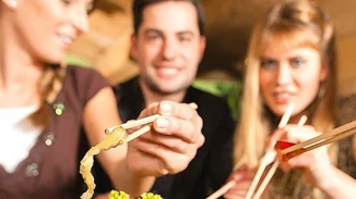 Γιατί τα μικρά και πολλά γεύματα μες στη μέρα δεν βοηθούν στο αδυνάτισμα;