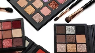 Τι συμβαίνει όταν ένα παιδάκι μπαίνει στα Sephora και έχει διάθεση να παίξει;