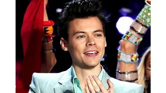 Harry Styles | Εμφανίστηκε στο show της Victoria's Secret