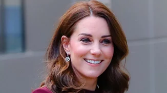Kate Middleton | Η Βασίλισσα Ελισάβετ της δάνεισε το πιο υπέροχο κόσμημα!