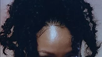 Rihanna | Στη νέα της φωτογράφιση μιμείται ένα από τα αγαπημένα της Χολιγουντιανά είδωλα!