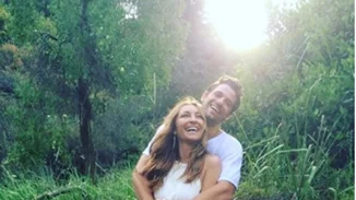 Αποστόλης Τότσικας | Οι τρυφερές ευχές για τα γενέθλια της Ρούλας Ρέβη