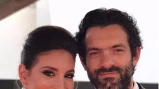 Παντρεύτηκε η Αθηνά Οικονομάκου! Δες την πρώτη φωτογραφία από τον γάμο της