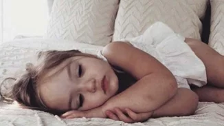 Επιλεκτική αλαλία ή το «σιωπηλό» παιδί – δεν θέλει να μιλήσει, ενώ μπορεί