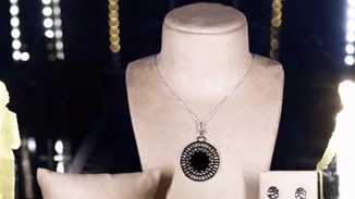 Έγκλημα στο Οριάν Εξπρές: Μία κινηματογραφική πρεμιέρα μαζί με την πιο λαμπερή παρουσίαση κοσμημάτων