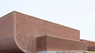 Μέσα στο νέο μουσείο του Yves Saint Laurent στο Μαρακές