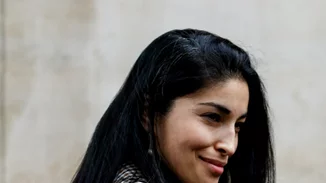 Αυτός είναι ο πιο φυσικός τρόπος να βάψεις τα μαλλιά σου