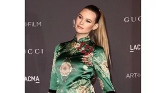 Behati Prinsloo | Η νέα (χιουμοριστική) φωτογραφία της εγκυμοσύνης της