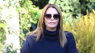 Τζένη Μπαλατσινού | Στόλισε το Χριστουγεννιάτικο δέντρο στο σπίτι της