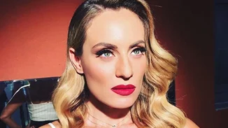 Ελεονώρα Μελέτη | Νέα κοσμική εμφάνιση με φουσκωμένη κοιλίτσα