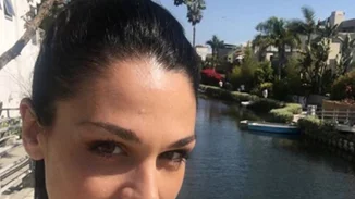 Ιωάννα Τριανταφυλλίδου | Στην Ελλάδα μαζί με τον Πάνο Βλάχο για τις γιορτές