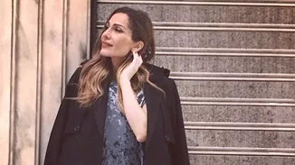 Jean Paul Gaultier | Στο θέατρο για να απολαύσει την Δέσποινα Βανδή