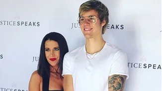 Justin Bieber | Η μητέρα του μίλησε για τη σχέση του με την Selena Gomez