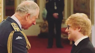 Ed Sheeran | Πήρε τιμητική διάκριση από τον Πρίγκιπα Κάρολο