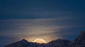 Supermoon 2017 | Οι πιο εντυπωσιακές φωτογραφίες