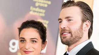 Ο Chris Evans και η Jenny Slate έγιναν ξανά ζευγάρι