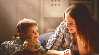 7 λάθος μηνύματα που δίνουν κάποια κλασικά παραμύθια στα παιδιά