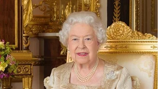 Buckingham | Ο εντυπωσιακός στολισμός της βασιλικής οικογένειας